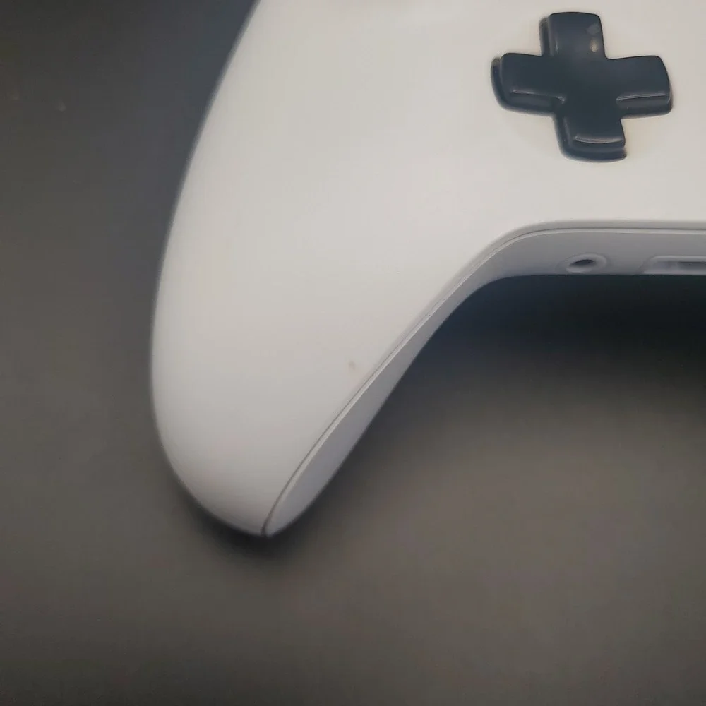 Official Microsoft Xbox One White Black Controller- WORKING - preowned